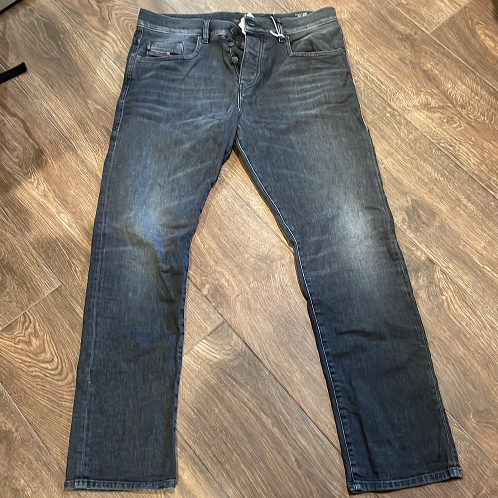 Diesel Mens jeans brand new